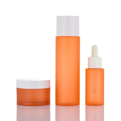 Aangepaste lege hergebruikte plastic spuitfles van zalfpotje cosmetische sets fles