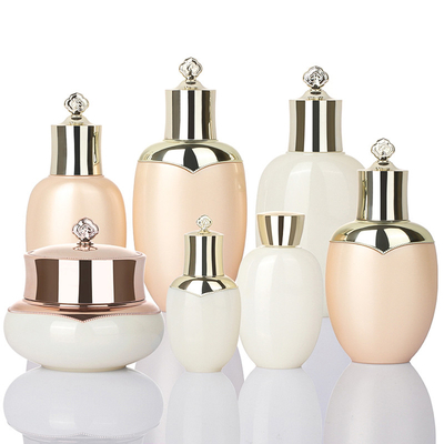 Toner van de de Roomkruik 100ml 120ml 150ml van het luxe Gouden Unieke 50ml Gezicht het Kostuum van Skincare van de Lotionfles Verpakking