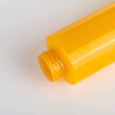 Van de de Bodylotionfles van het douane de Plastic Huisdier van de de Shampoodouche het Gelcontainer met Gouden Pomp 350ml