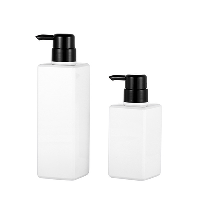 Lege Kosmetische Vierkante Vorm 61mm van de Lotionfles 200ml Breedte met 42mm Pomp