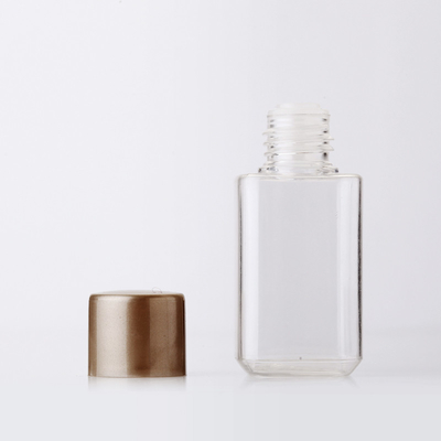 15ml kleine Navulbare Draagbare die Reisflessen voor Lotiontoner worden geplaatst