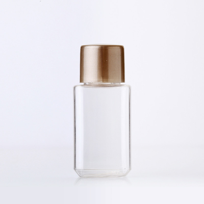 15ml kleine Navulbare Draagbare die Reisflessen voor Lotiontoner worden geplaatst