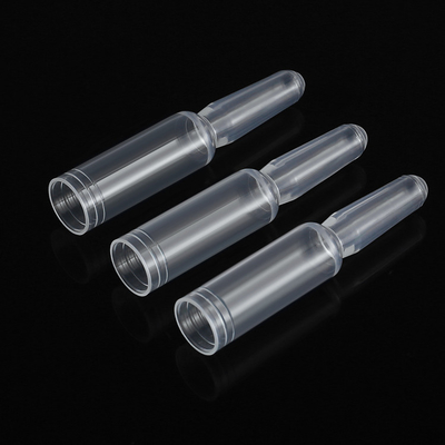 De kosmetische Kleine Plastic Capaciteit van Druppelaarflessen 2ml 13mm Diameter